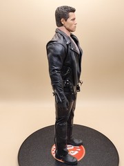Hot Toys 1/6 TERMINATOR 2 T-800 T2 Arnold Schwarzenegger DX10 action figure