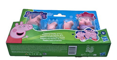 Hasbro Peppa Pig Peppa’s Family of Five Set Figures Hold Hands Ages 3+New In Box