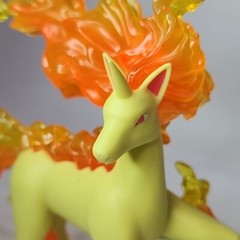 Pokemon Scale World 4″ 1:20 Scale Rapidash Mini Figure Nintendo Bandai