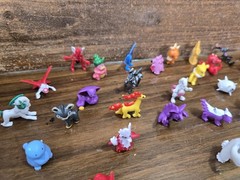 LOT OF 240 Pokemon Mini R/L.W 1″ Figures Nintendo RLW, PK Early 2000’s