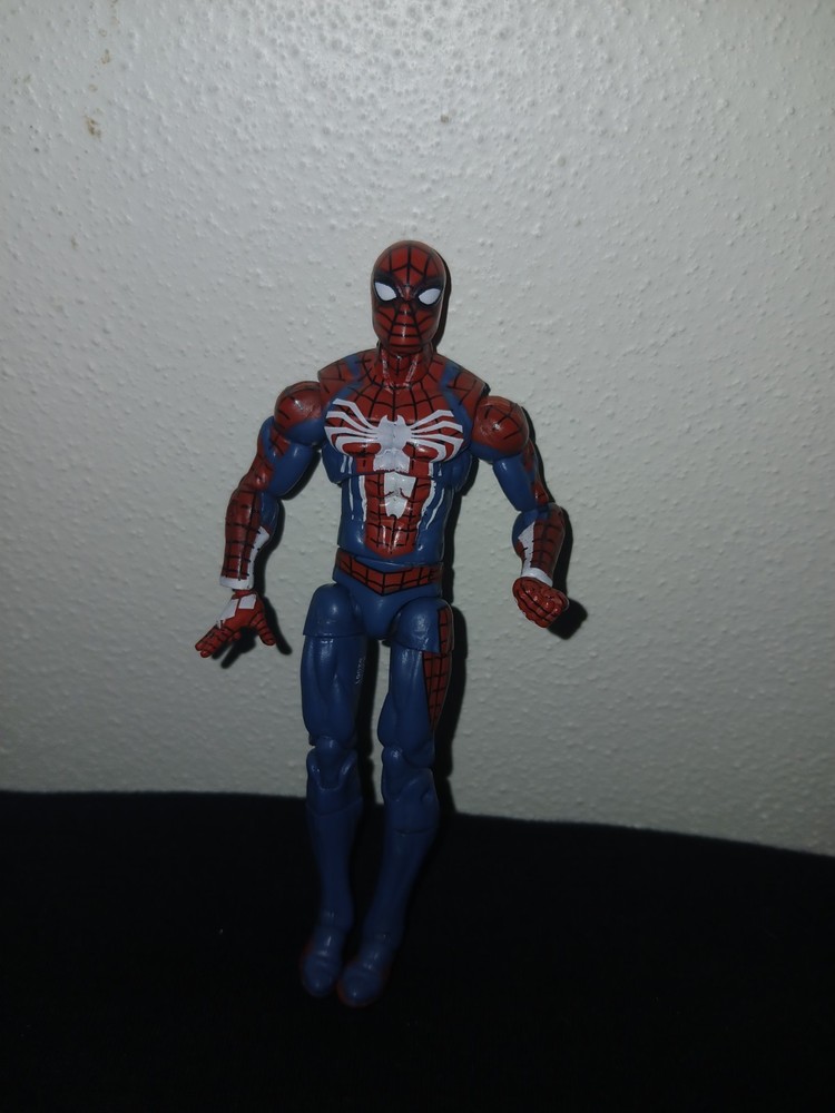 marvel universe SPIDERMAN PS4 Gamerver series gamestop Exclusive Figure