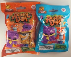 ANIMAL JAM ABATONS SEALED BLIND BAG LOT 2 PACKS 4 ABATONS 2 GAME CODES NEW TOYS
