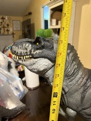 Mattel Jurassic World Super Colossal Tyrannosaurus Rex T-Rex Action Figure 39″