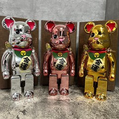 Bearbrick 400% Electroplated Gold Silver Pink Tricolor Lucky Cat 11-Inch Figure