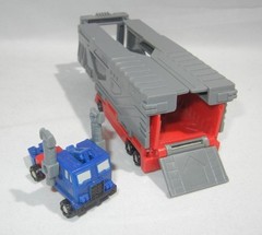 Vintage 1989 Transformers G1 Micromaster Overload Complete Action Figure