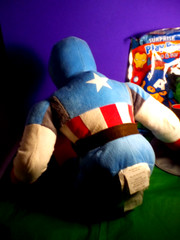 AVENGERS PLUSH STUFFED ACTION FIGURE 2 FT SUPRISE PLAY PACK & 48 PC PUZZLE LOT 5