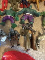 Lot Of 45 Vintage 90s Action Figures Kenner Hulk, Marvel, X-Men, And More