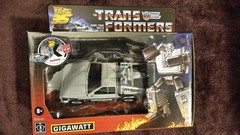 Transformers x Back to the Future Delorean Time Machine 35 Gigawatt