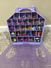 Disney Princess Palace Pets Lot Of 13 Figures With Caring Case