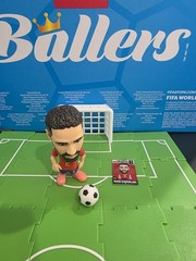 NEW ZURU FIFA WORLD CUP 2026 BALLERS, FULL & 1/2 PITCH+GOAL-FLAT RATE COMBO SHIP