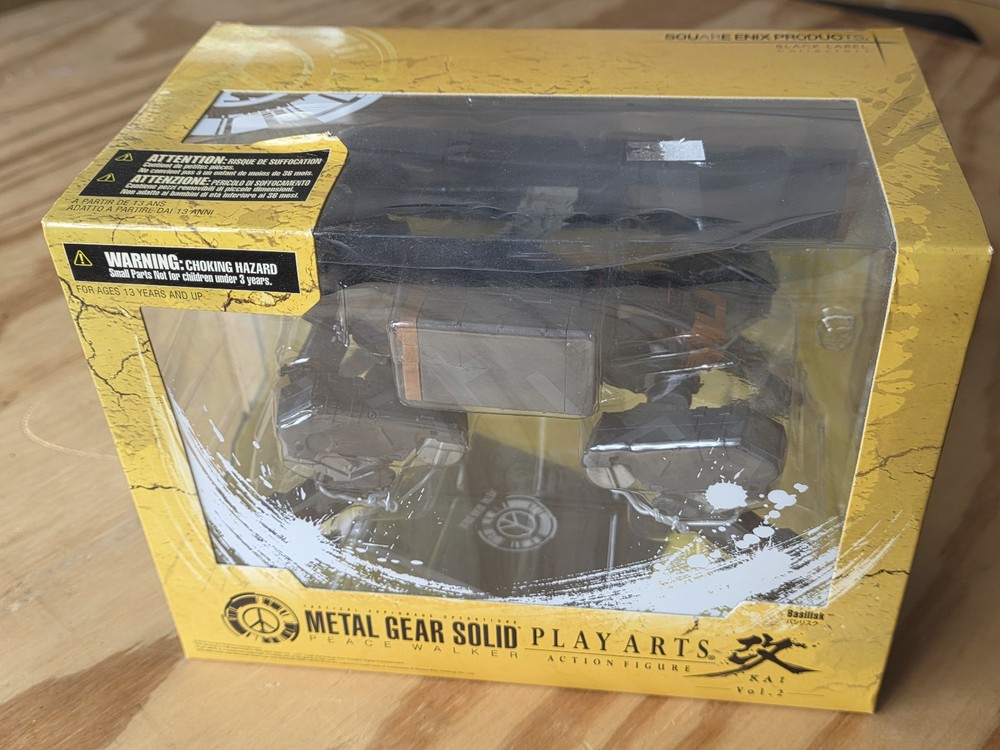 Metal Gear Solid Peace Walker Basilisk Play Arts Kai Vol 2 NIB Factory Sealed