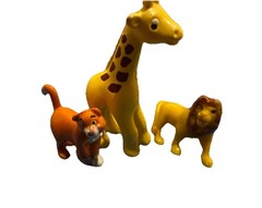 Polly Pocket Disneys The Aristocats Thomas O’Malley Alley Cat Lion Simba Giraffe