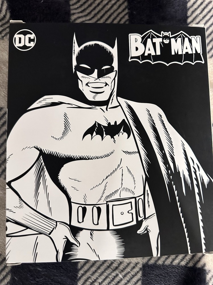 Mezco One:12 Collective Golden Age Batman Variant One Open Box Complete