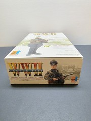 DRAGON WW2 Nico Hahn Polizei Div. Platoon Leader GREECE 1944 1:6 SCALE 2006