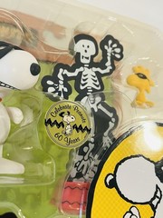 Snoopy Woodstock Peanuts Masked Marvel Great Pumpkin Charlie Brown 2009 Figures