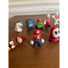 Nintendo Super Mario Odyssey Mini Figure Lot Mario Donkey Kong and more 16 pcs