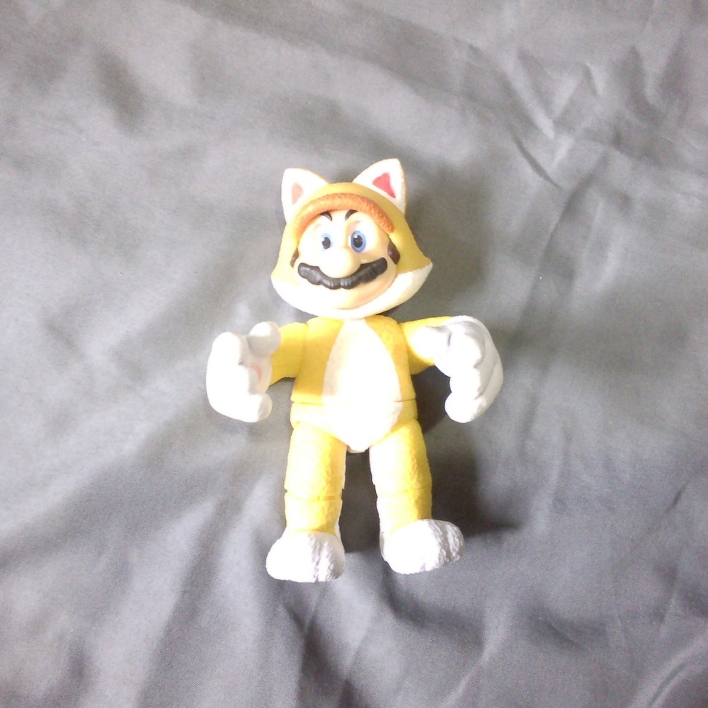 Super Mario Brothers Cat Mario Action Figure NINTENDO Full Articulated 4”