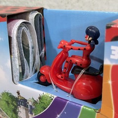 Miraculous: Tales of Ladybug and Cat Noir Felt Mega Mat & Scooter w/ Figure NEW
