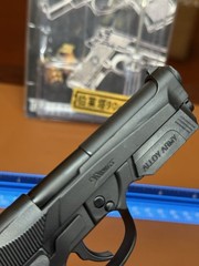 Mini Model Gun Beretta 90TWO Black Shell Eject 2 Tone 90 TWO Toy Collector Alloy