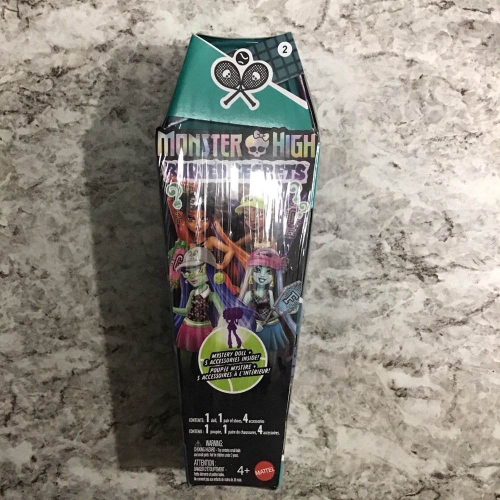 Monster High Buried Secrets MYSTERY – 11″ Doll 1 Pair Of Shoes 4 Accessories NEW