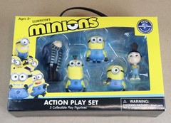 Universal Studios Park Exclusive Play Set 5 Figurines New + Lot of 14 Minions