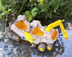 Vintage 1986 Hasbro Inhumanoids Trappeur Vehicle – near complete VERY NICE
