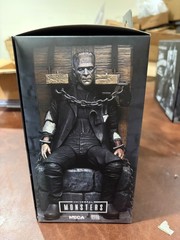 NECA The Bride of Frankenstein Frankenstein’s Monster with Chair NEW Store Excl