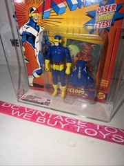 X-Men The Uncanny X-Men Cyclops Laser Light Eyes 1993 ToyBiz CAS 85 GRADED 🔥