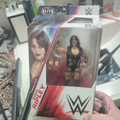 WWE Elite Series 117 Rhea Ripley New Box Has Some Slight Damage