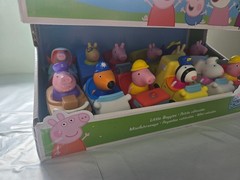 Brand New Peppa Pig Kids Youth Toy Assorted Set – 24 Pieces – FREE SHIPPING