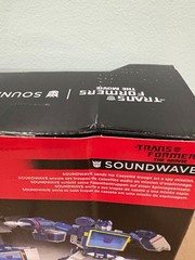 Transformers Studio Series 86 Soundwave Sealed With BOX DAMAGE SEE PHOTOS