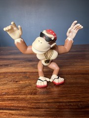 Surfin Funky Kong Figure 1999 Nintendo 64 Toy Island Rare Collectible Bandana