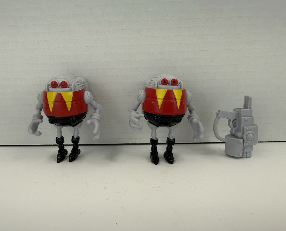 Jazwares Sonic Egg Robos 3” Figures + 1 Accessory!