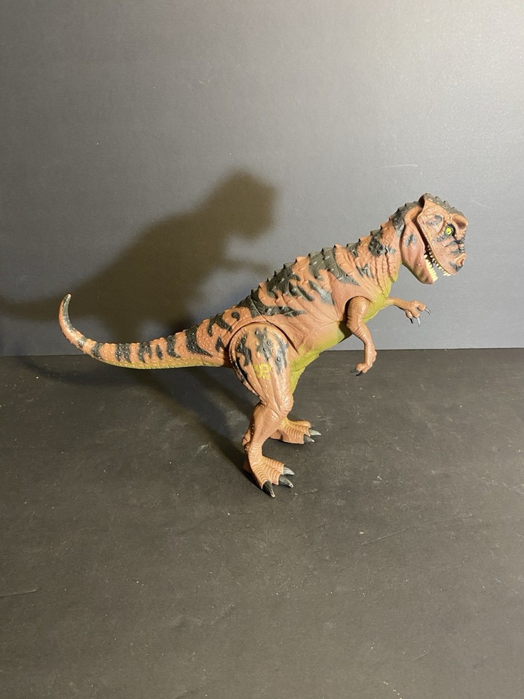 RARE Vintage Kenner 1997 Lost World Jurassic Park Bonebreaker Carnotaurus JP26