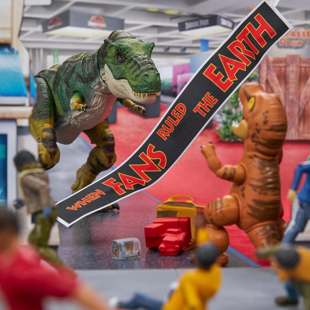 Jurassic World Tyrannosaurus Rex Convention Crasher SDCC Exclusive🔥presale