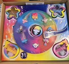 New Dreamworks Trolls World Tour Tiny Dancers Rainbow Edition E8843 12fig 24pc