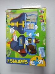 NEW The Smurfs Blue Smurf’s Mushroom House 2008 Jakks – Box DAMAGE
