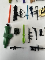 💥GI JOE 80s 90s ARAH 30 Piece Weapons Accessories Lot Hasbro LOOK 1 Day Ship!👍