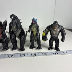 Lot of 10 Godzilla vs King Kong 3″ Figure Lot – Articulated