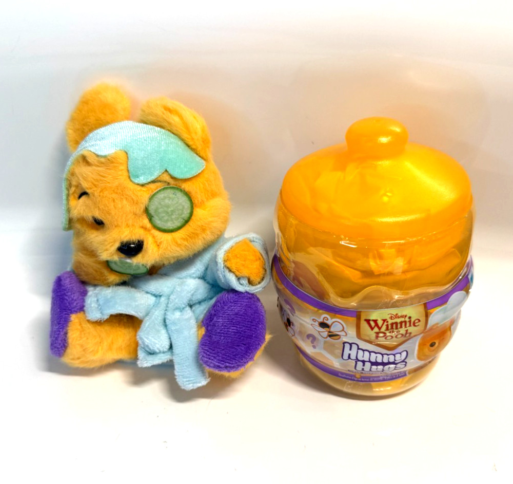 Just Play *Happy Haul WINNIE THE POOH MYSTERY PLUSH IN HUNNY POT* You choose New