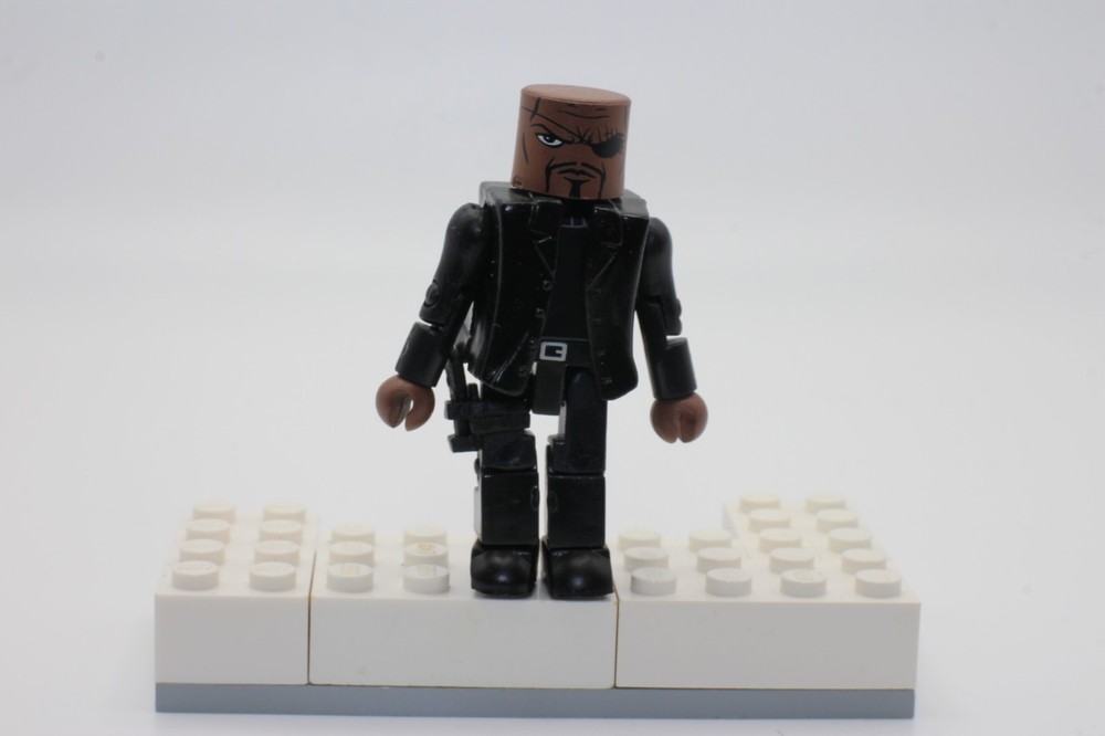 Marvel Minimates Iron Man 2 NICK FURY 2″ Mini Figure SHIELD Samuel L Jackson