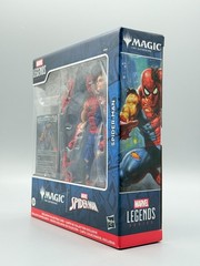 BATTLE-DAMAGED SPIDERMAN Marvel Legends 6” Magic Gathering with card NEW Parker
