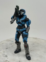 Halo 6.5IN The Spartan Collection – Spartan Kat with Magnum & Spartan Laser