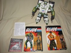 Gi Joe Transformers Kup COMPLETE Triple T Tank Figure Leatherneck Sgt. Slaughter