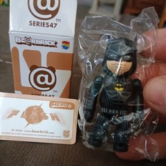 BE@RBRICK BATMAN THE FLASH MULTIVERSE Ver 400% have separate 100% for $30 more.
