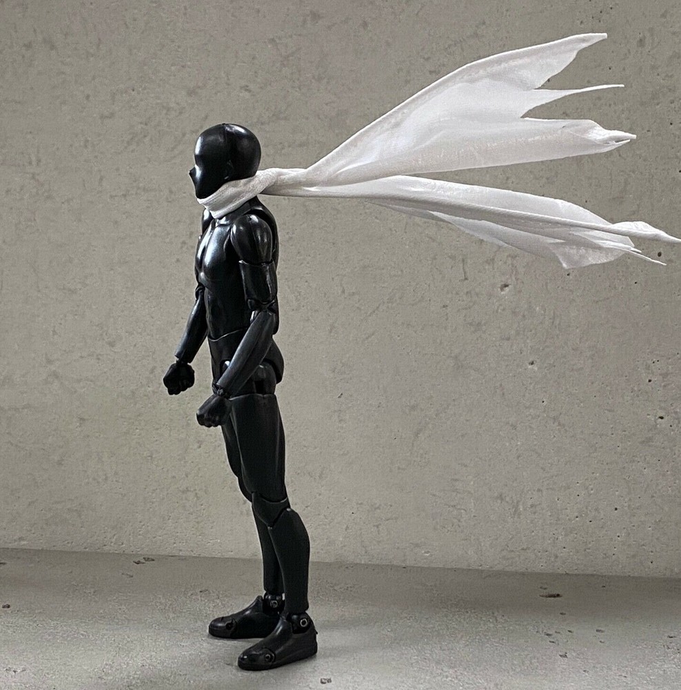 KC-SFL-WHT: 1/12 scale Long White Fabric Wired Scarf (No figure)