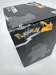 Pokèmon Select Series 5 – TOTODILE 3.5″ Vinyl Figure 2025 Jazwares Damaged Box