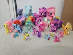 My Little Ponies & Reg Ponies Toys Figures Multicolor Lot Various Sizes Pony
