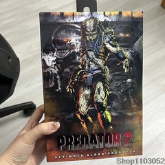 Elder Predator LED Figure Predator vs Alien Hunter Action Figure New Collectible