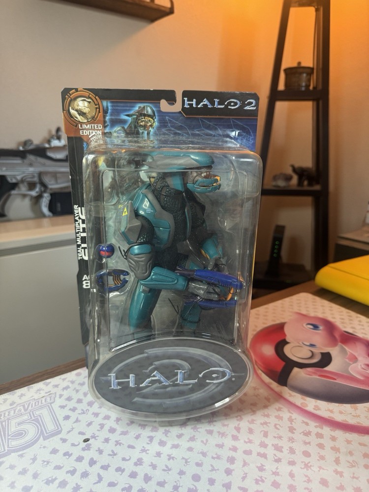 JOY RIDE STUDIOS HALO 2 LIMITED EDITION TEAL MULTIPLAYER ELITE NIB VGC